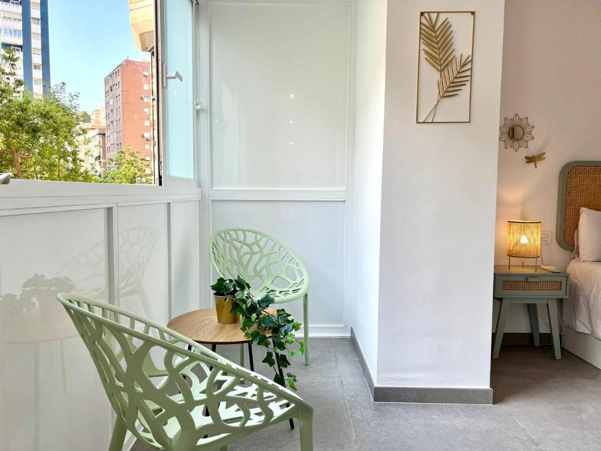 Malagueta Beach II & Private Terrace By Ele Apartments Málaga Eksteriør billede